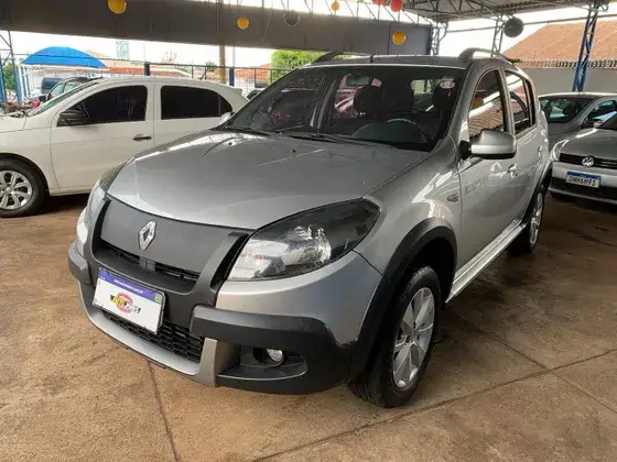 Carro Renault Sandero Stepway 2014 1.6 8V (flex)