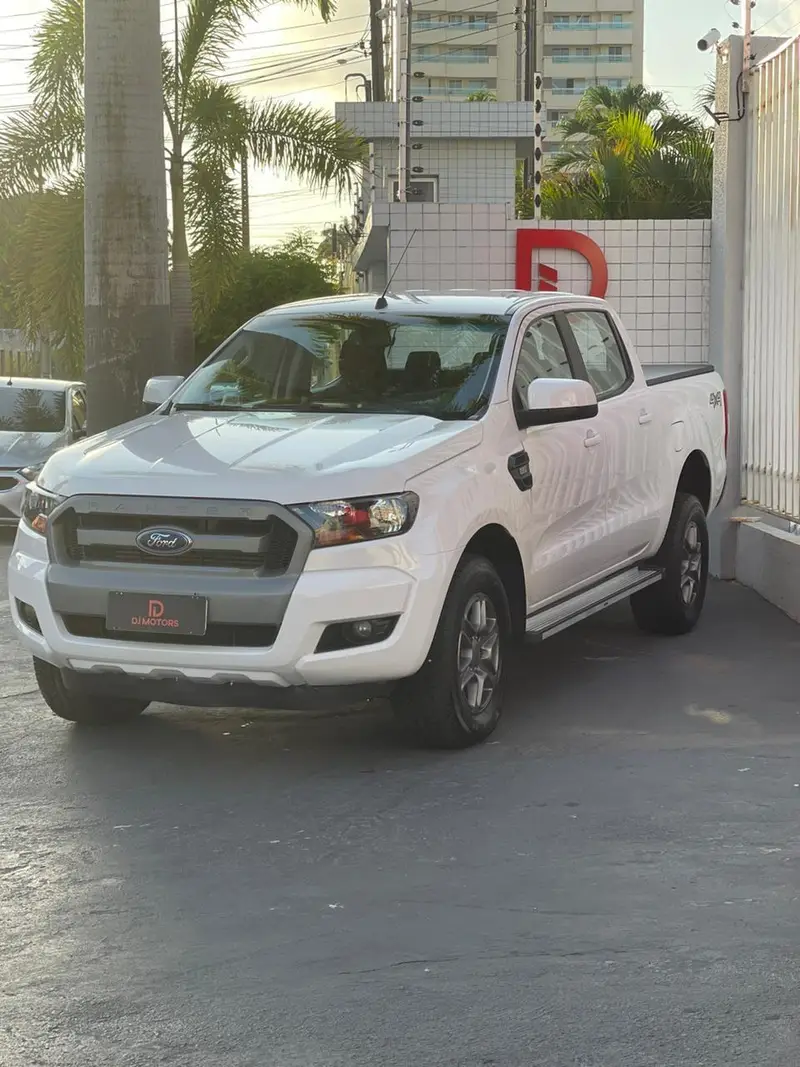 Ford Ranger Cabine Dupla Ranger 2.2 TD XLS CD 4x4 (Aut)