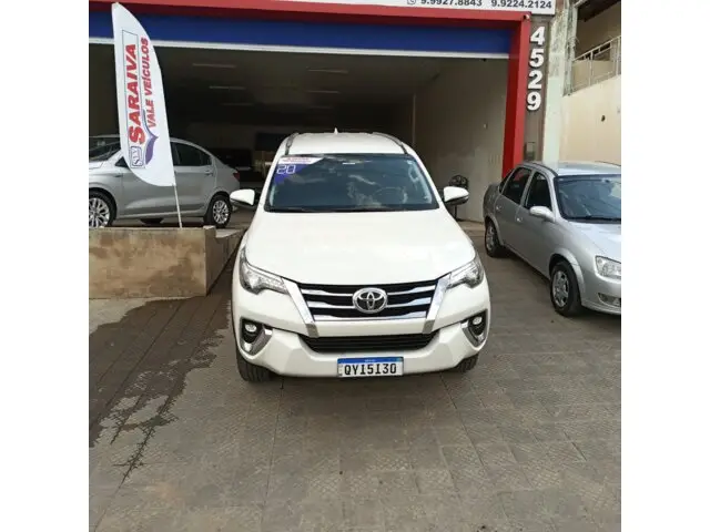 Carro Toyota SW4 2020 2.8 TDI SRX 7L 4x4 (Aut) (Diesel)