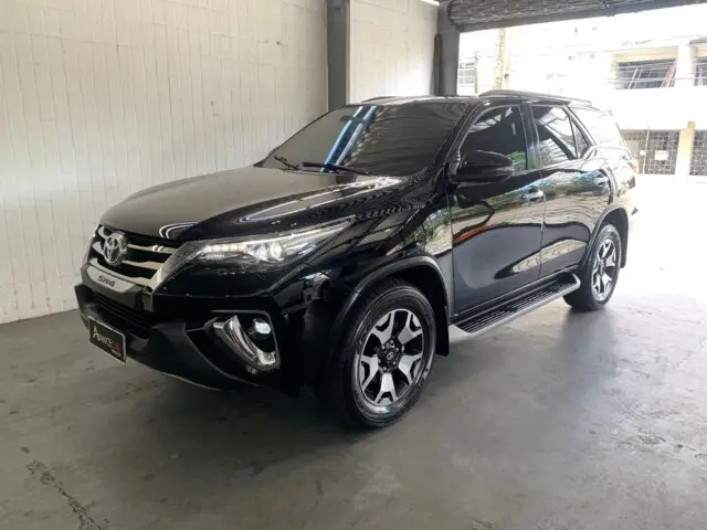 Toyota SW4 2.8 TDI SRX Diamond 7L 4x4 (Aut)