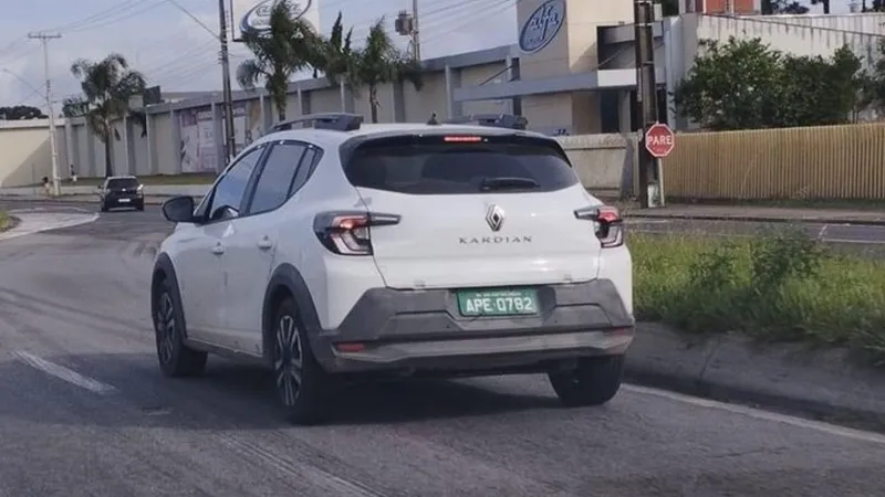 Renault Kardian de entrada é flagrado; confira o que sabemos do SUV turbo