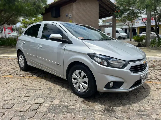 Carro Chevrolet Onix 2017 1.0 LT SPE/4