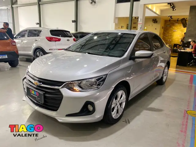 Carro Chevrolet Onix Plus 2020 1.0 LTZ Turbo Flex (Aut)