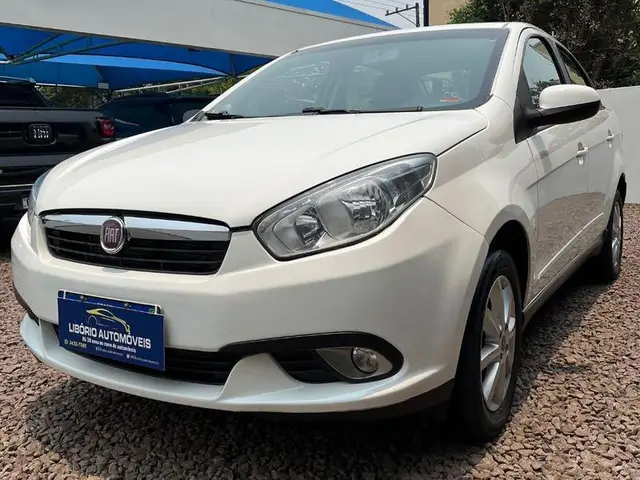 Carro Fiat Siena 2013 Attractive 1.4 8V (Flex)