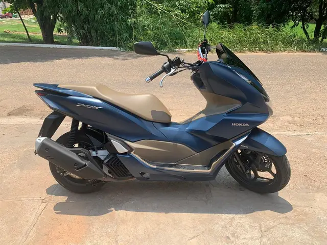 Carro Honda PCX 160 2023 DLX ABS