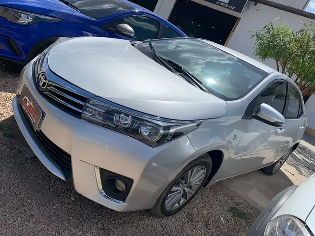 Carro Toyota Corolla 2016 1.8 GLi (Aut.)
