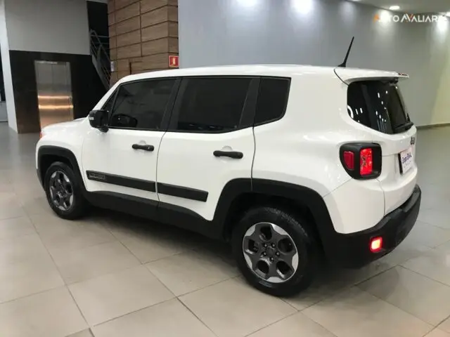 Carro Jeep Renegade 2016 Sport 1.8 4x2 (Aut) (Flex)