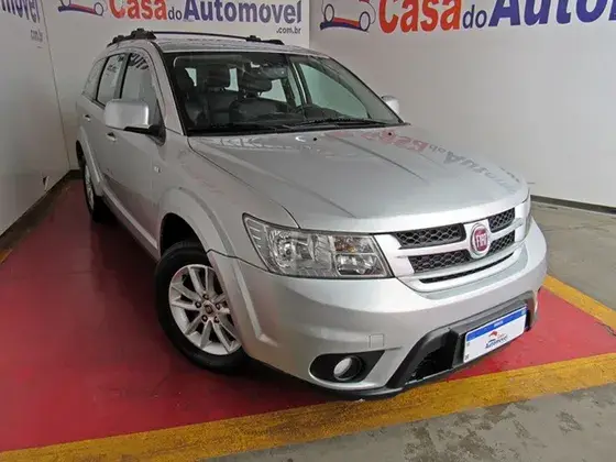 Fiat Freemont 2.4 16V Precision (Aut)