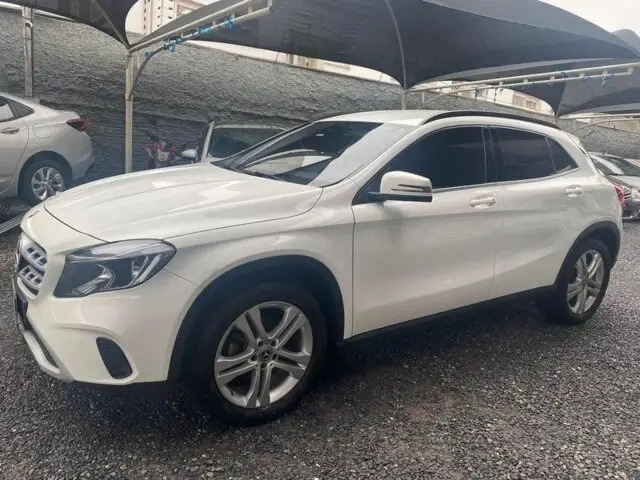 Mercedes-Benz GLA 200 GLA 200 1.6 Style
