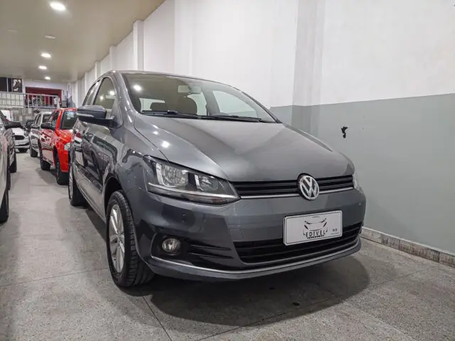 Carro Volkswagen Fox 2019 1.6 MSI Connect (Flex)