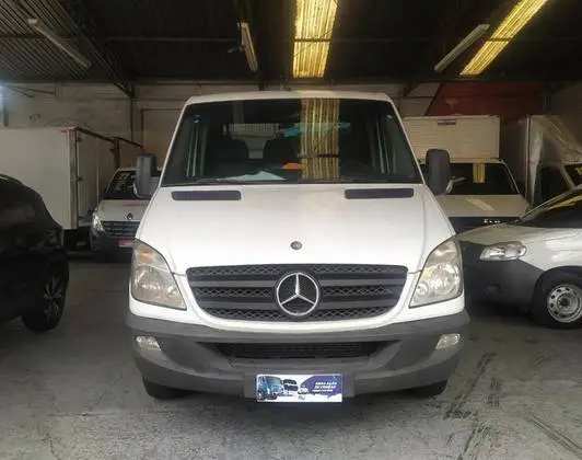 Carro Mercedes-Benz Sprinter 2014 Furgão 311 CDI Street  7.5m