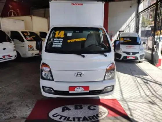 Carro Hyundai HR 2014 - 2.5 TCI HD Extra-Longo com Caçamba