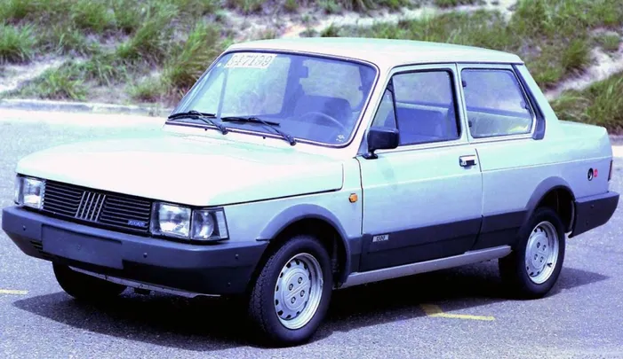 Concorrente de Voyage, Chevette e Escort, Oggi tinha consumo de combustível como destaque 