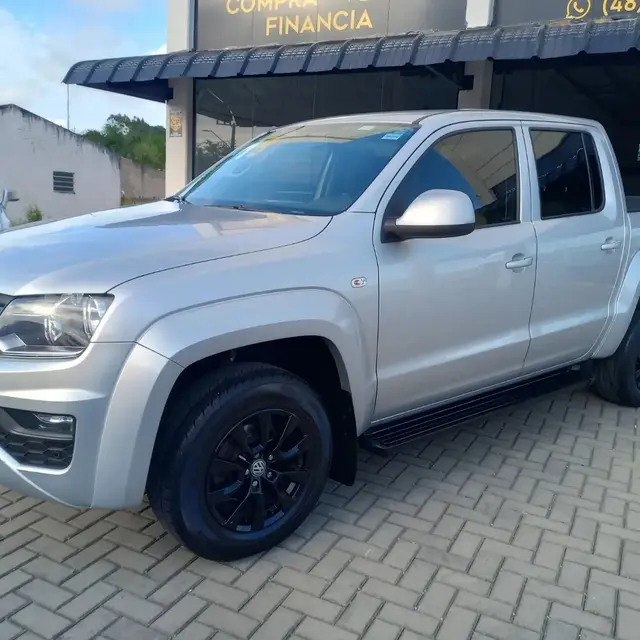 Carro Volkswagen Amarok 2018 2.0 CD 4x4 TDi Trendline