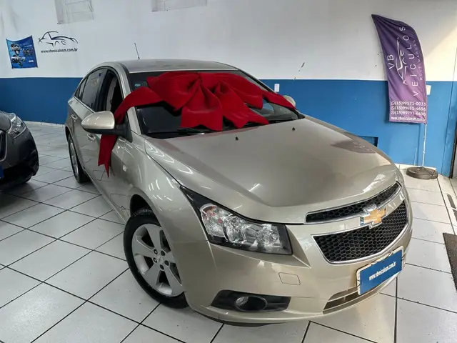 Carro Chevrolet Cruze 2012 LT 1.8 16V Ecotec (Flex)