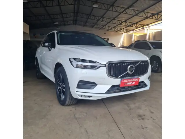 Carro Volvo XC60 Momentum 2019 XC60 2.0 D5 Momentum AWD