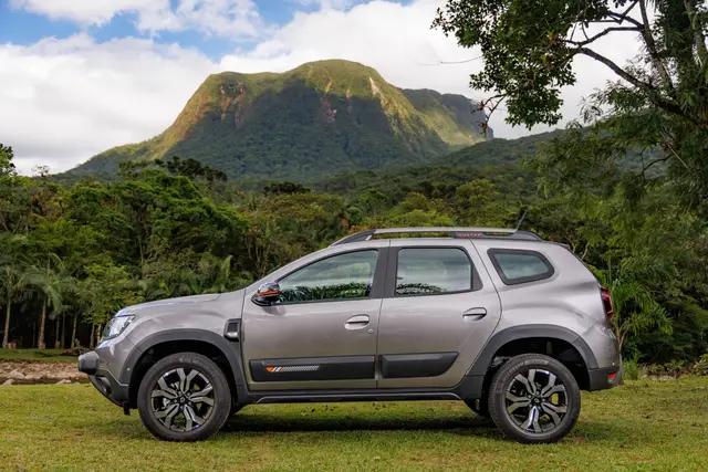 Carro Renault Duster Plus 2024 Intense 1.6