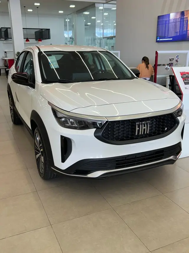 Carro Fiat Fastback 2024 Audace