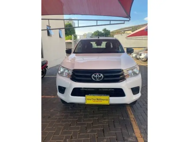 Toyota Hilux 2.7 SR CD 4x2 (Flex)