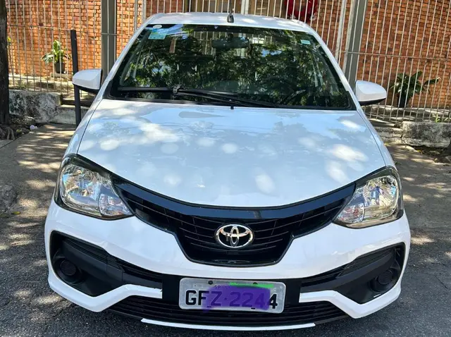 Carro Toyota Etios Sedan 2020 X 1.5 (Flex)