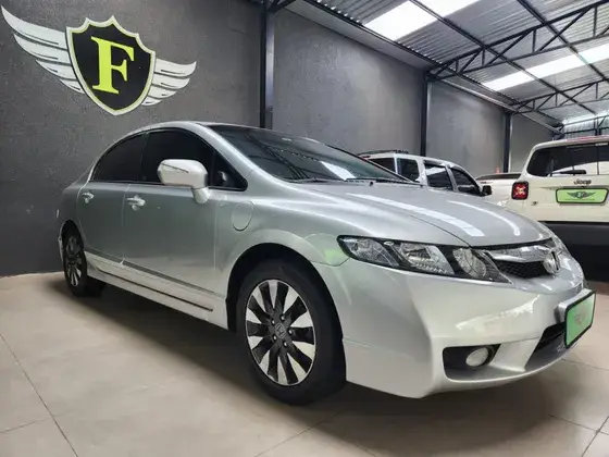Carro Honda Civic 2011 New  LXL 1.8 16V i-VTEC (Flex)
