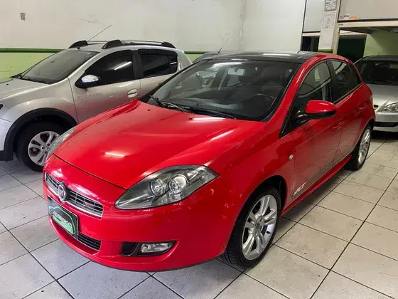 Carro Fiat Bravo 2012 T-Jet 1.4 16V