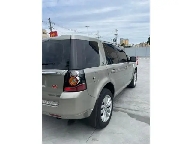 Carro Land Rover Freelander 2014 2 SE 2.2 SD4