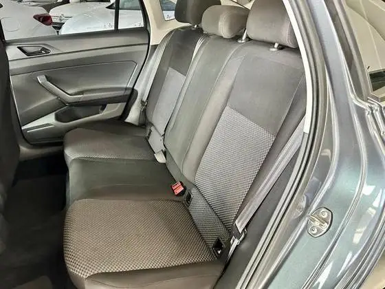 Volkswagen Virtus 1.6 MSI 16V (Flex)