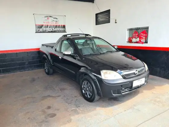 Carro Chevrolet Montana 2010 Conquest 1.4 (Flex)