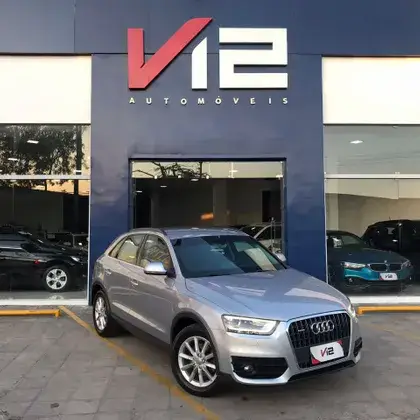 Carro Audi Q3 2015 2.0 TFSI Attraction S Tronic Quattro