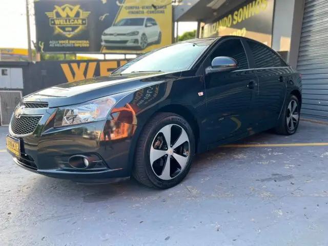 Carro Chevrolet Cruze 2013 LT 1.8 16V Ecotec (Flex)