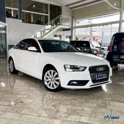 Carro Audi A4 2013 2.0 TFSI Attraction Multitronic
