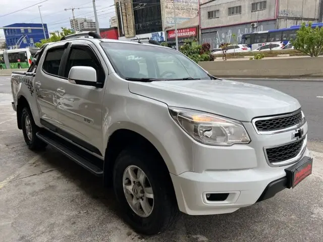Carro Chevrolet S10 Cabine Dupla 2014 S10 2.8 CTDi 4x2 LT (Cab Dupla)