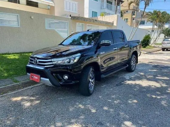 Toyota Hilux Cabine Dupla Hilux 2.8 TDI SRX CD 4x4 (Aut)