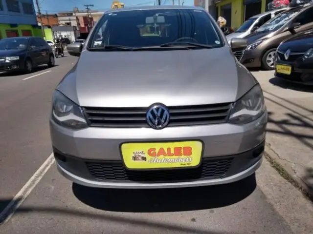 Carro Volkswagen Fox 2012 1.6 VHT (Flex)