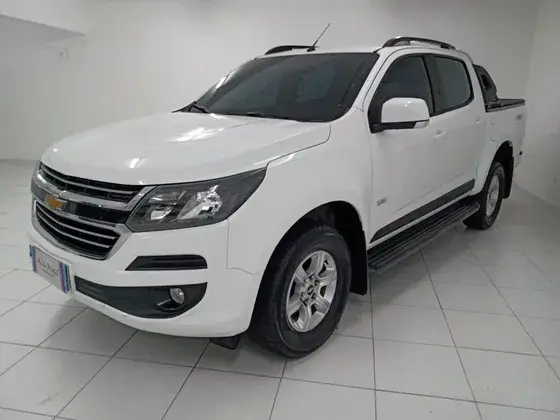 Carro Chevrolet S10 Cabine Dupla 2018 S10 2.5 ECOTEC SIDI LT 4WD (Cabine Dupla) (Aut)