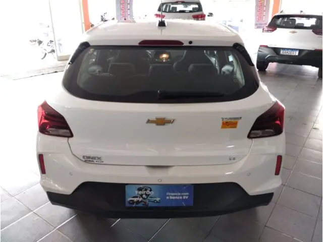 Carro Chevrolet Onix 2020 LT 1.0 Turbo (Flex)