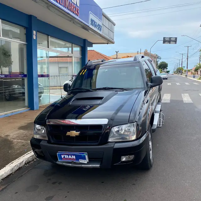 Carro Chevrolet S10 Cabine Dupla 2011 S10 Executive 4x2 2.4 (Flex) (Cab Dupla)
