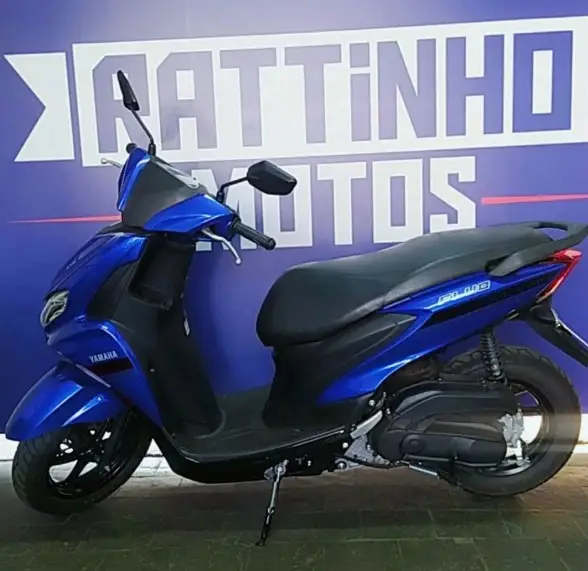 Moto Yamaha Fluo 2023 ABS