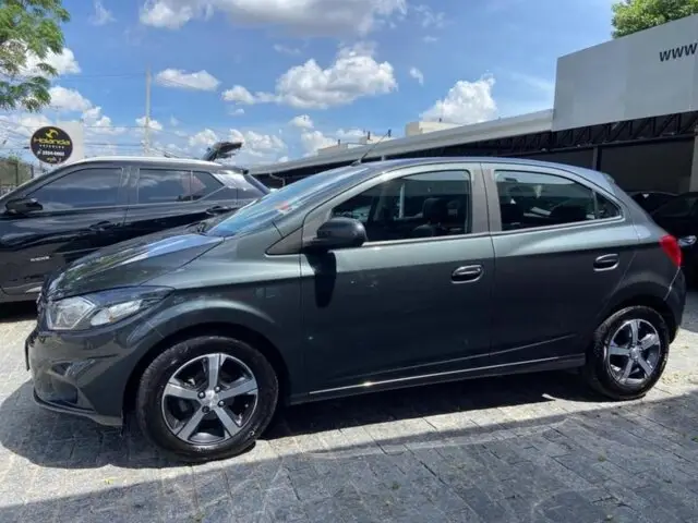 Carro Chevrolet Onix 2017 1.4 LTZ SPE/4