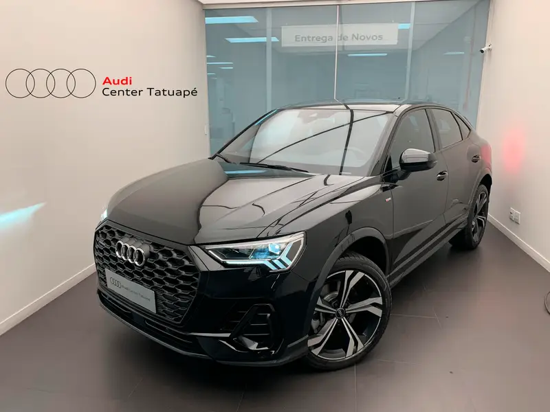 Audi Q3 Sportback Performance Black 2.0