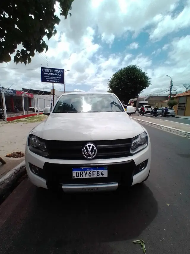Carro Volkswagen Amarok 2013 2.0 S 4x4 TDi (Cab Dupla)