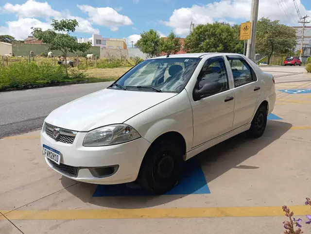 Carro Fiat Siena 2015 EL 1.0 8V (Flex)