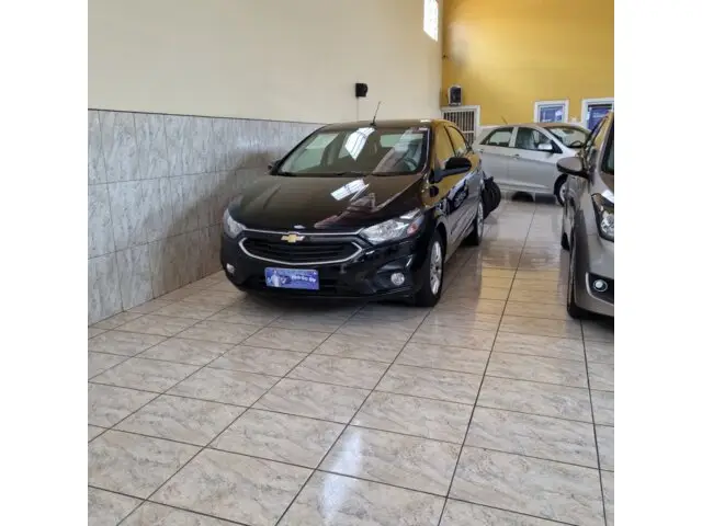 Carro Chevrolet Onix 2018 1.4 LT SPE/4