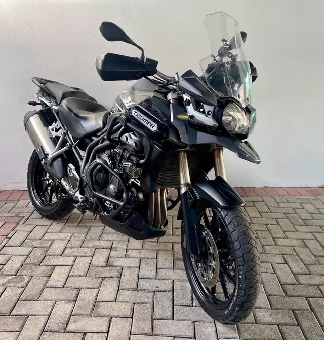 Carro Triumph Tiger 1200 2014 Explorer (ABS)