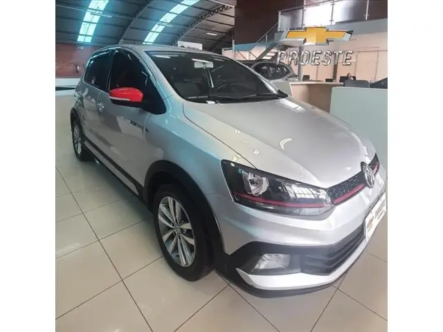 Carro Volkswagen Fox 2018 1.6 16v MSI Pepper (Flex)