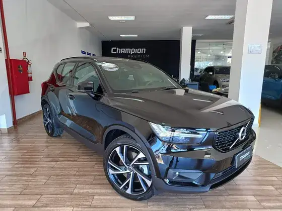 Carro Volvo XC40 2020 1.5 T5 Hybrid R-Design AWD