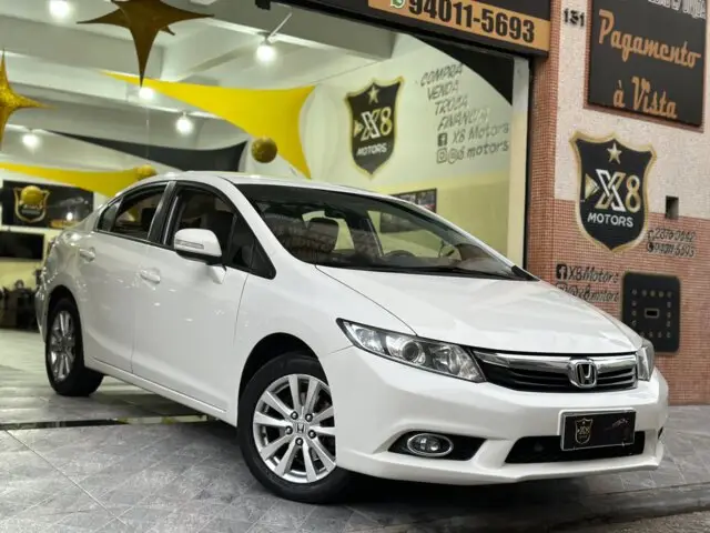 Carro Honda Civic 2014 New  LXR 2.0 i-VTEC (Aut) (Flex)