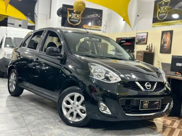 Carro Nissan March 2015 1.0 12V SV (Flex)