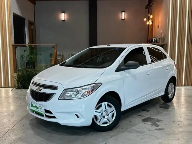 Carro Chevrolet Onix 2015 1.0 LT SPE/4